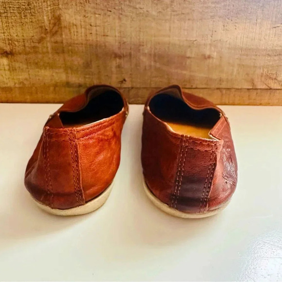 Frye Melanie Leather Slip Ons Flats - Picture 6 of 9